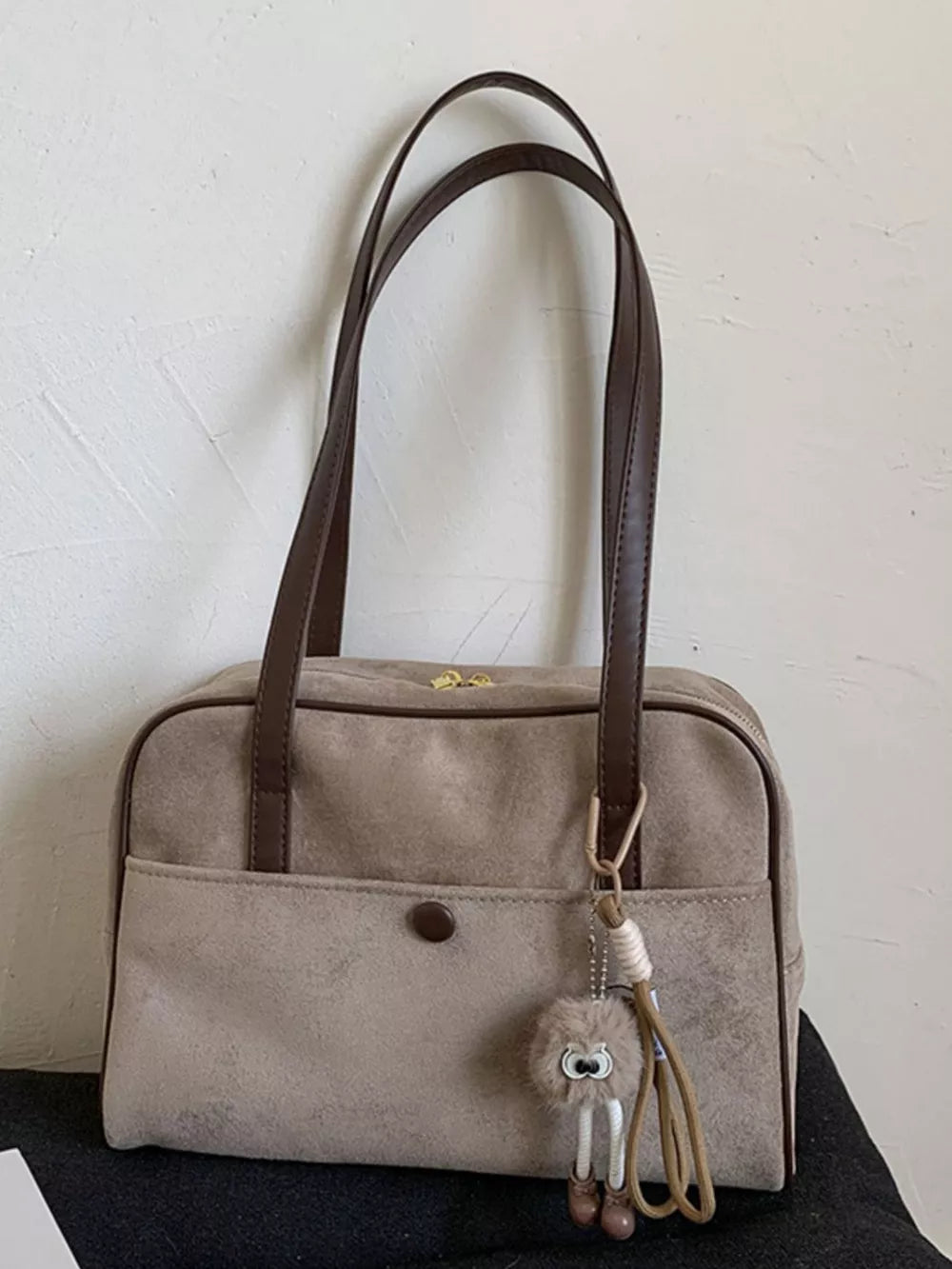 Vintage Suede Handbag with Charm – Medium Shoulder Bag