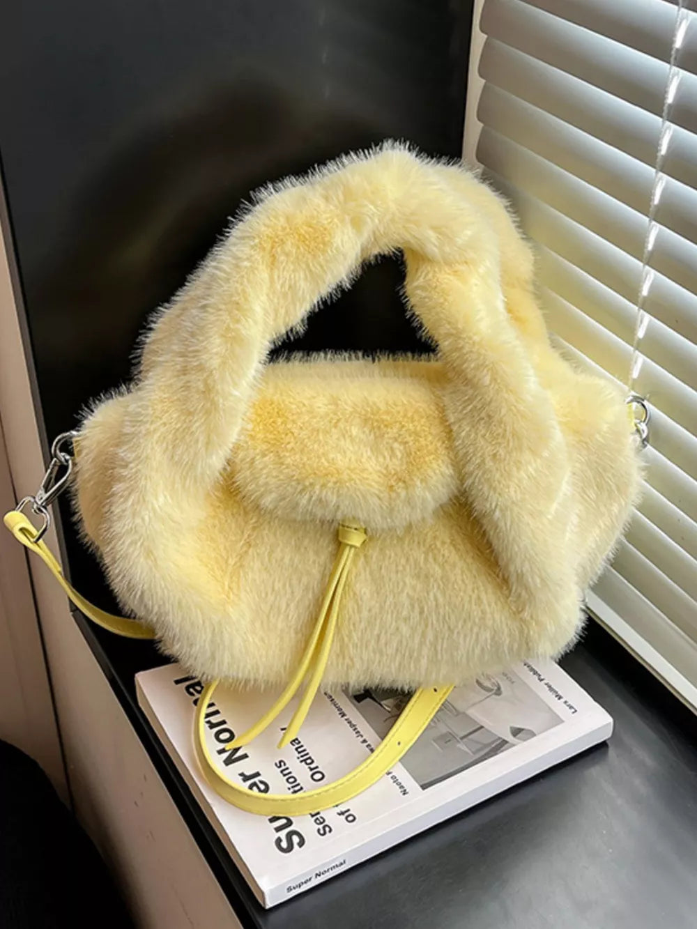 Fluffy Lightweight Handbag – Soft Plush Mini Bag