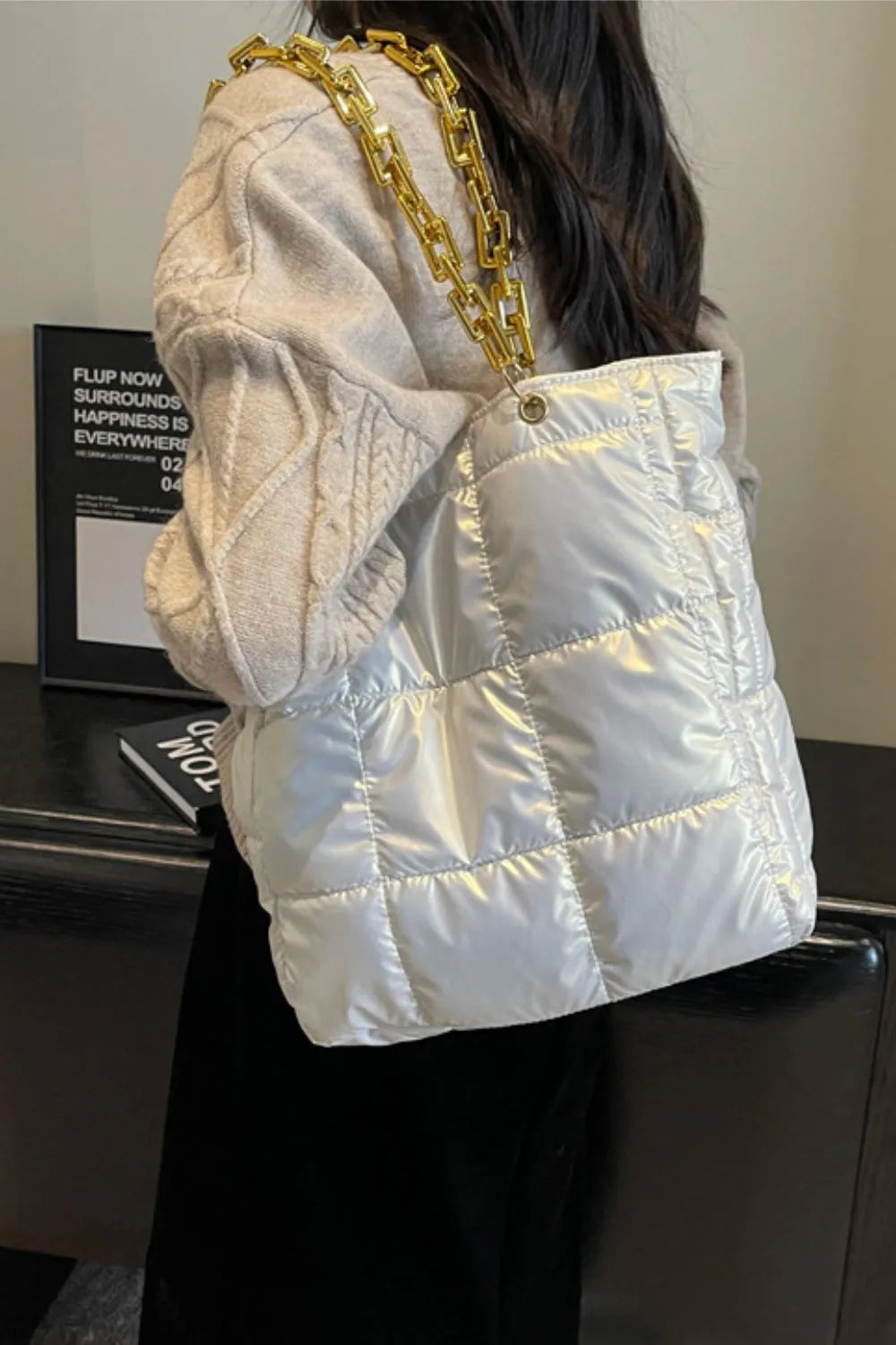 Bubble Texture Chain Handbag – Stylish Medium Shoulder Bag