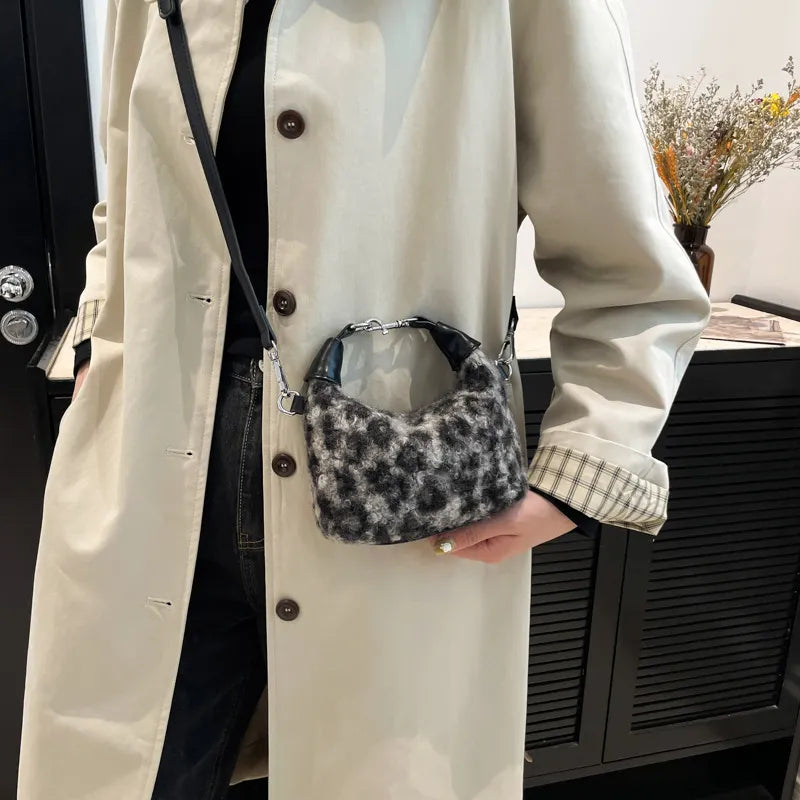 Fuzzy Mini Handbag with Zipper – Chic PU Leather & Polyester Crossbody